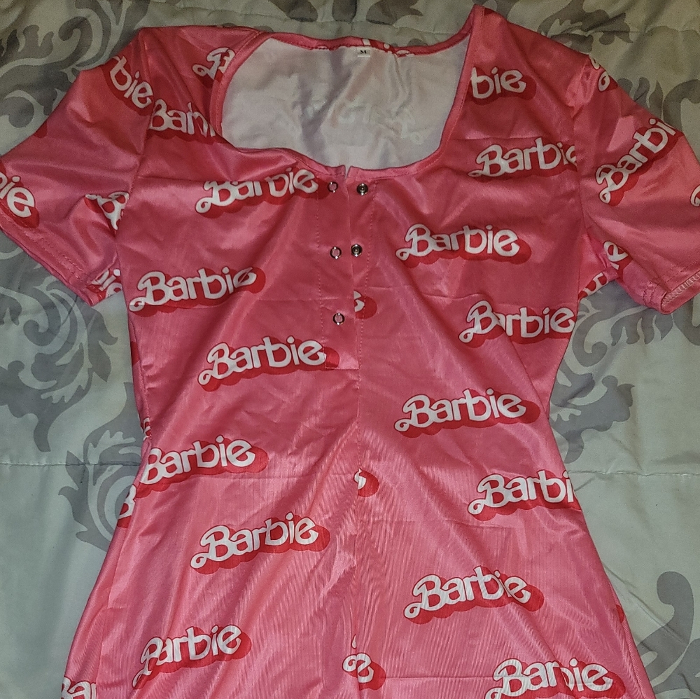Barbie night romper